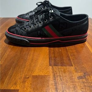 Gucci Men’s Black Canvas Low-Top Sneaker with Red & Green Stripe